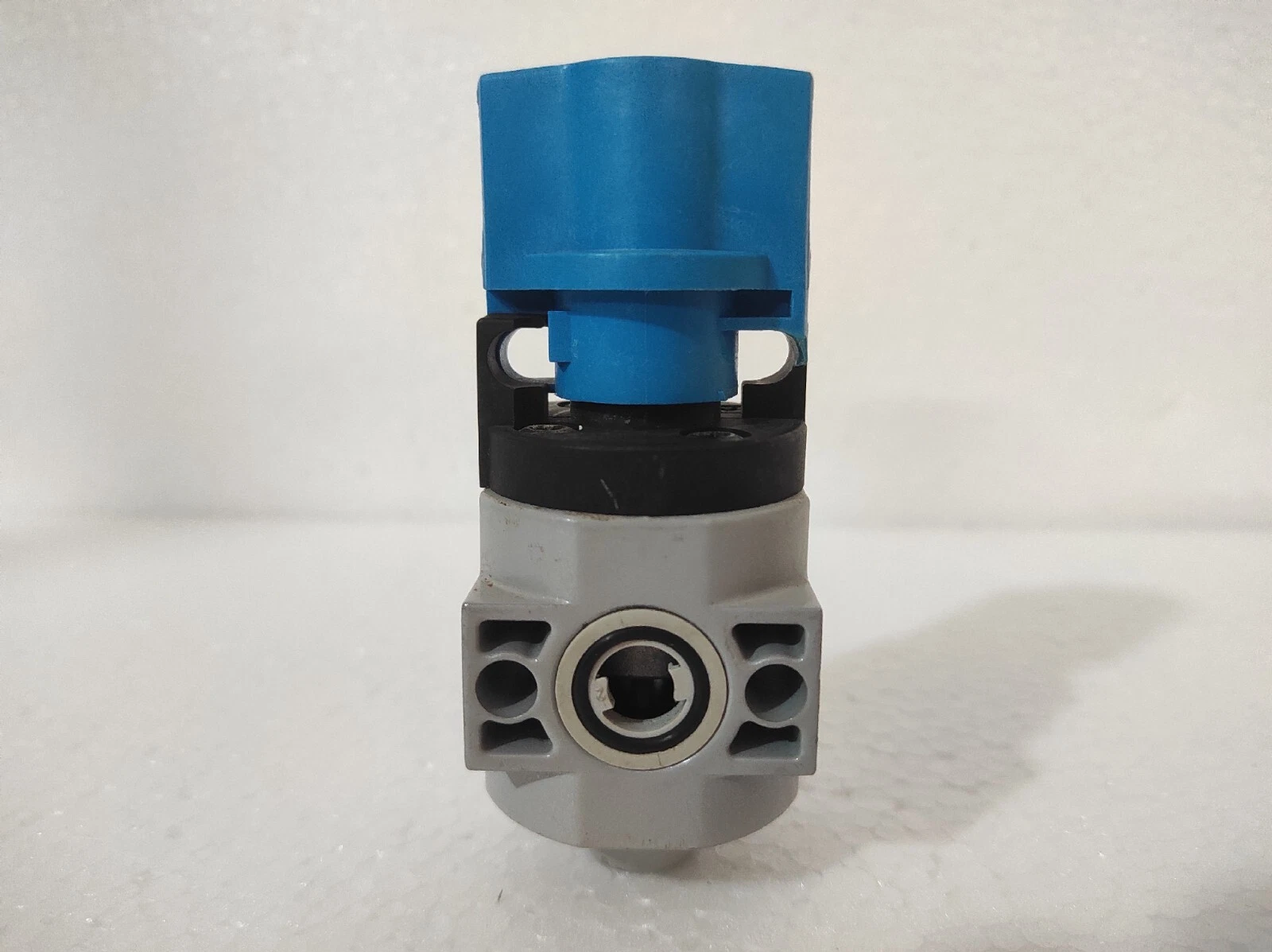 admin/uploads/uploads/festo he d mini pneau tag exha valve 02_2.webp